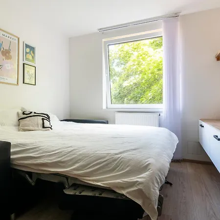 Cozy In Centre Of 10 Vrsovice Apartament