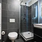Cozy In Centre Of 10 Vrsovice Appartement