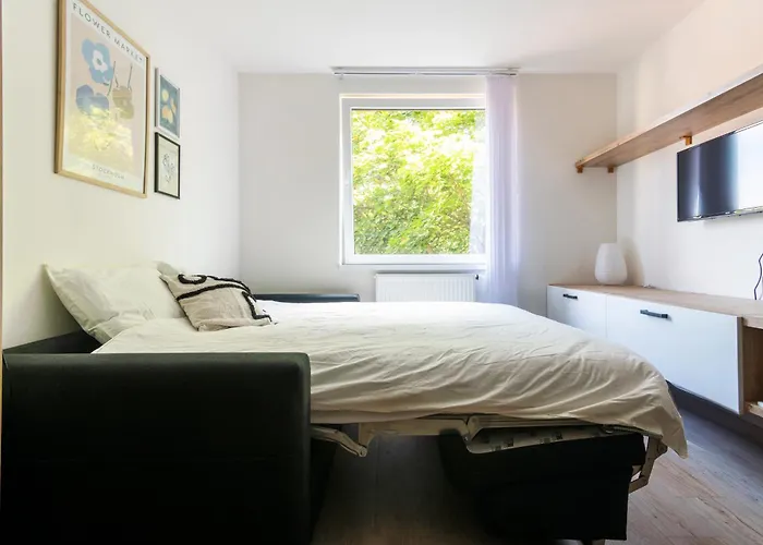 Apartment Cozy In Centre Of 10 Vrsovice *